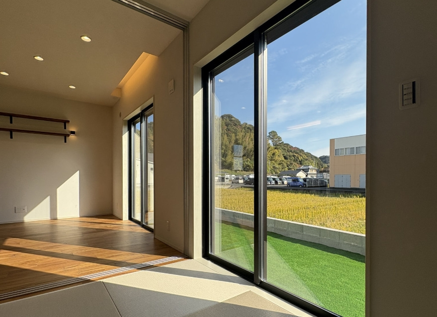 3. アルミ樹脂複合サッシ