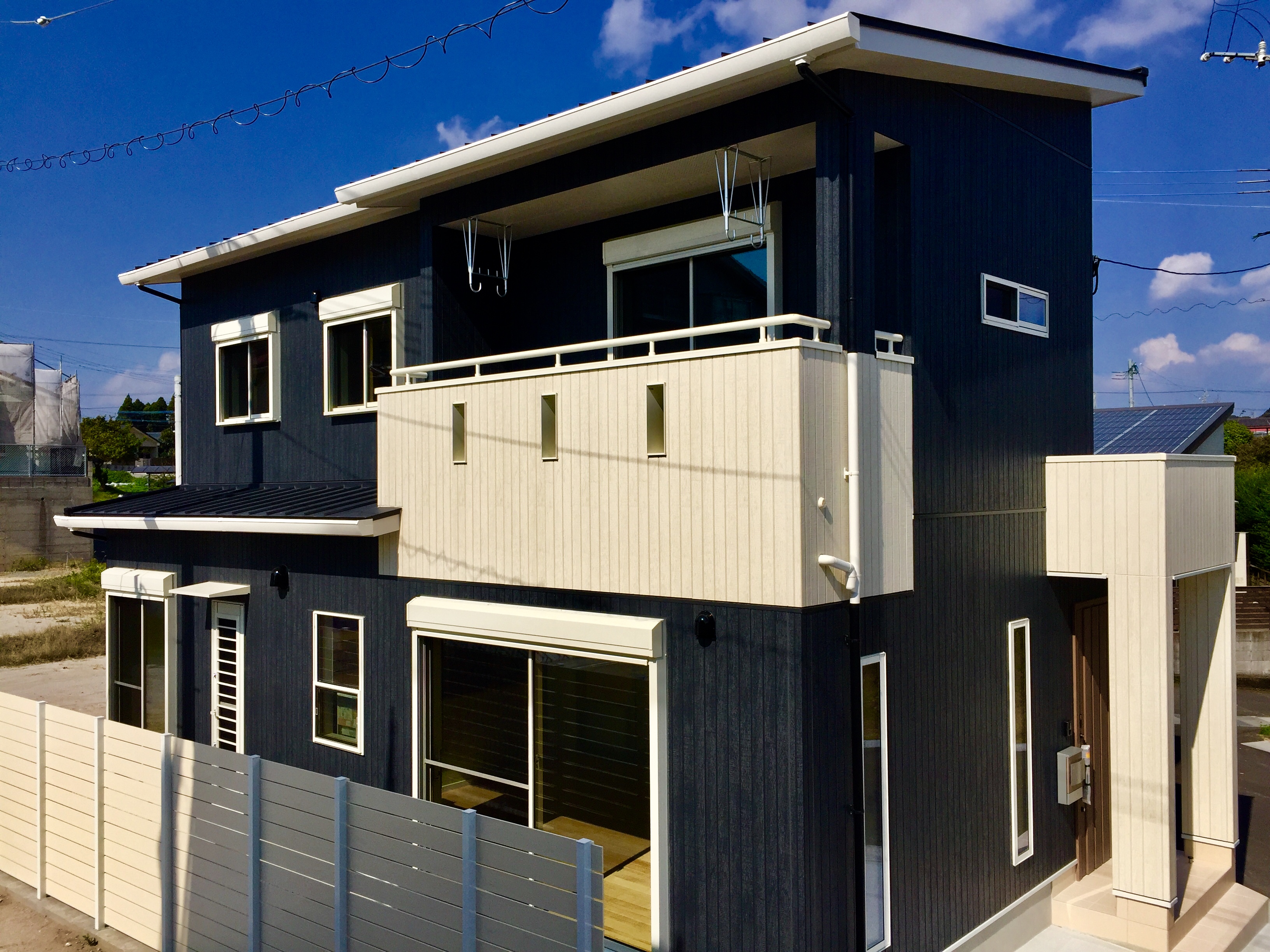 明るい日差しが差し込む陽だまりのお家 中央ハウス 本物の暮らしを実現 安心して長く暮らせる 中央ハウスの家づくり