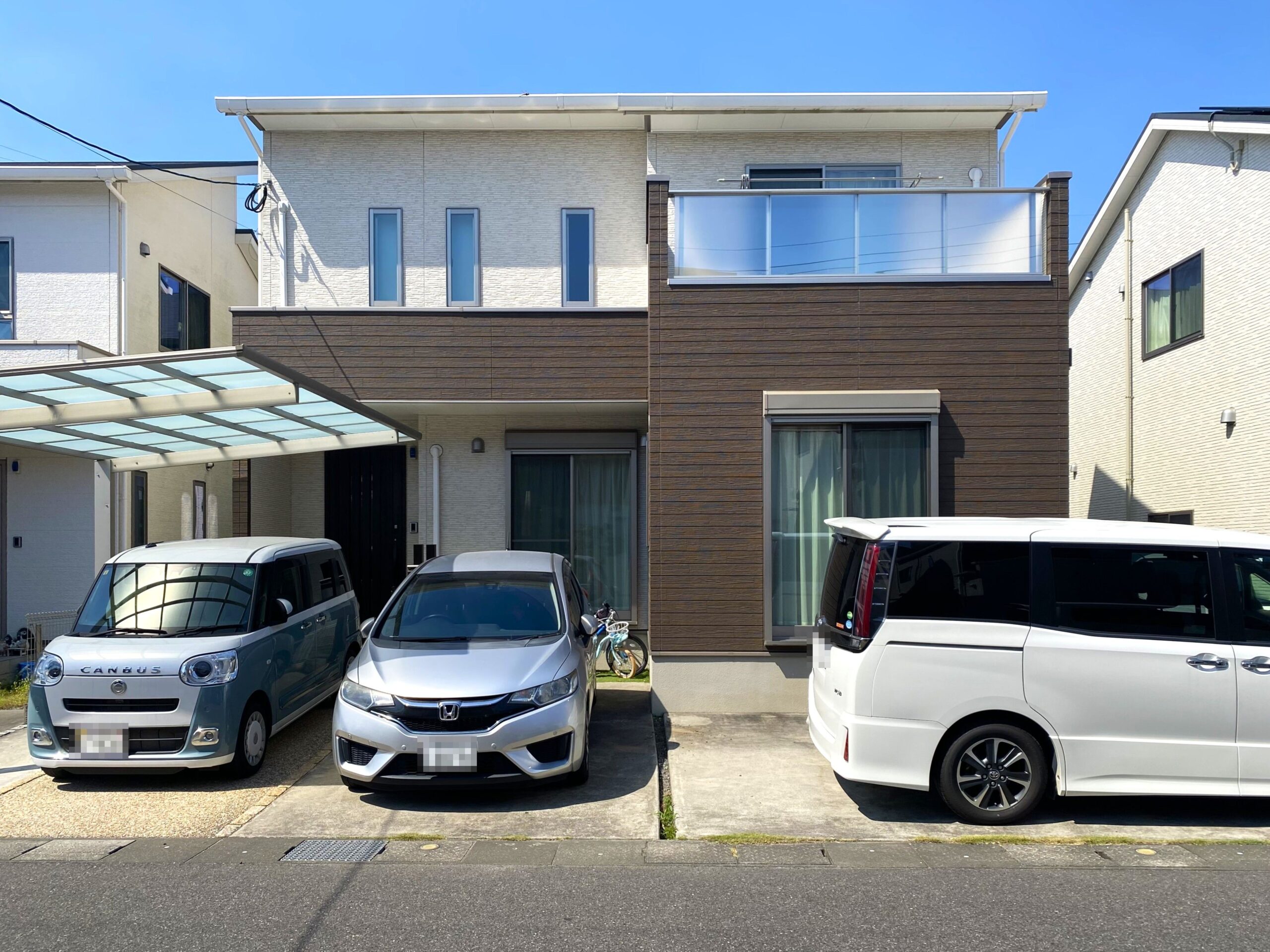 築浅・美邸！南向きで陽当たり良好！駐車４台以上可！使い勝手の良い回遊動線に豊富な収納がある４ＬＤＫです！
